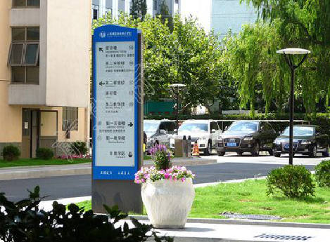 范县传统的学校标识系统有什么问题？